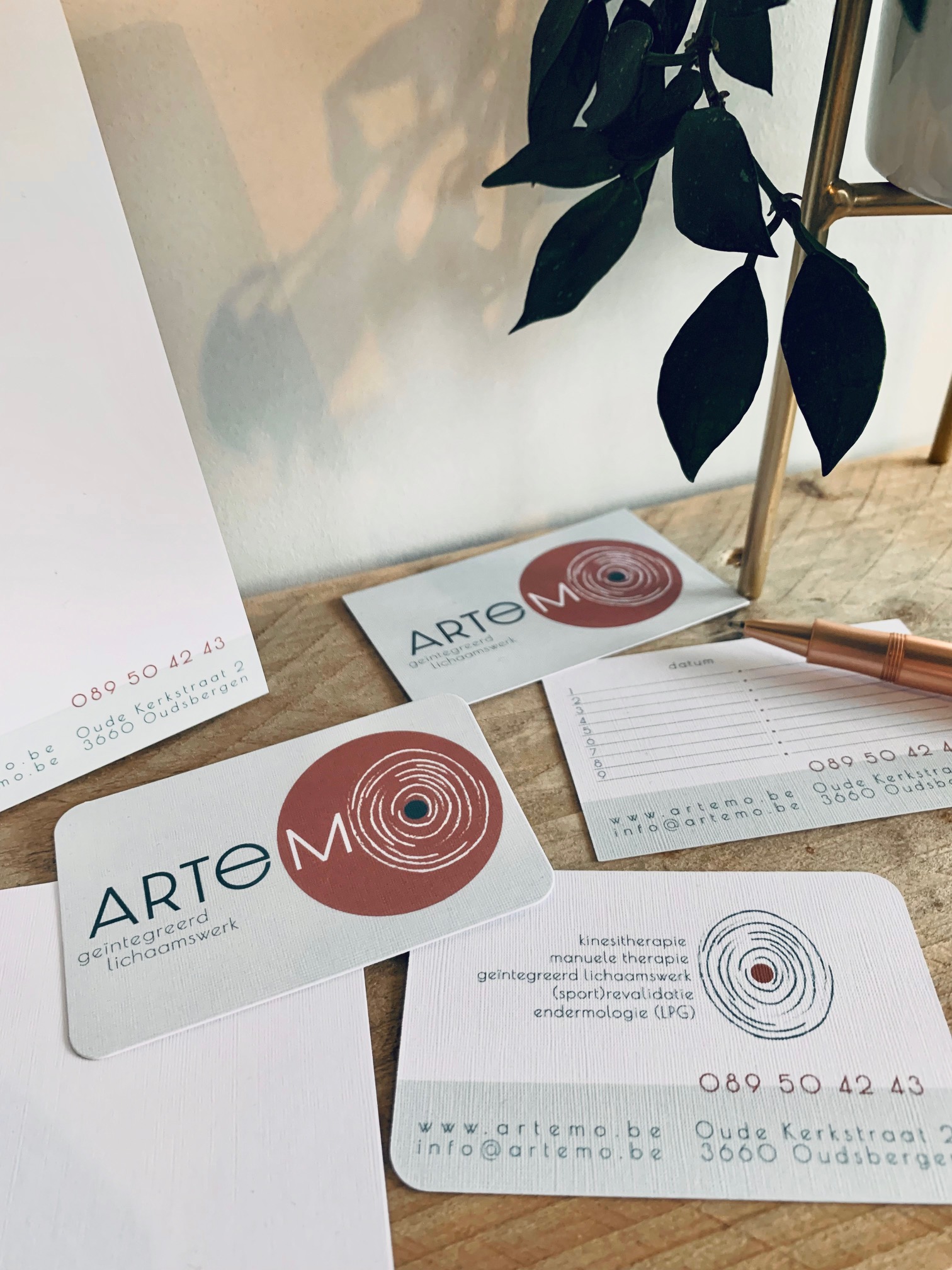 grafisch-design-ontwerp-logo-visitekaartjes-drukwerk-branding-naamkaar